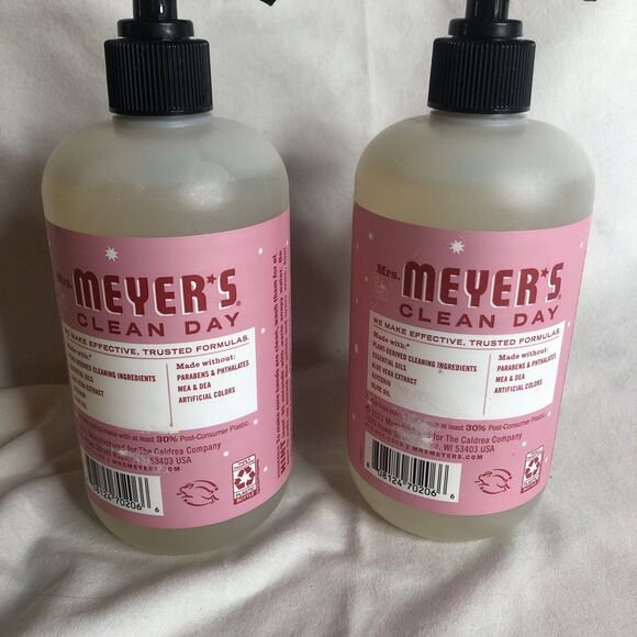 Lot of 2 Mrs Meyers Clean Day Hand Soap Peppermint Scent Limited Edition Holiday - Picture 4 of 5